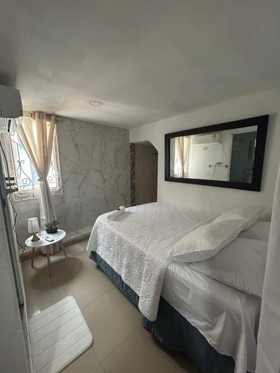 Hostal Casa De Las Americas Cartagena Bagian luar foto
